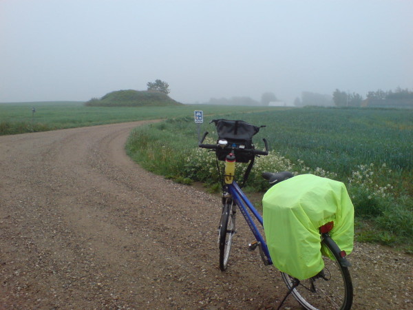 Bild: Hügelgrab bei Vojens Heerweg/Ochsenweg Dänemark Fahrrad Amelix
